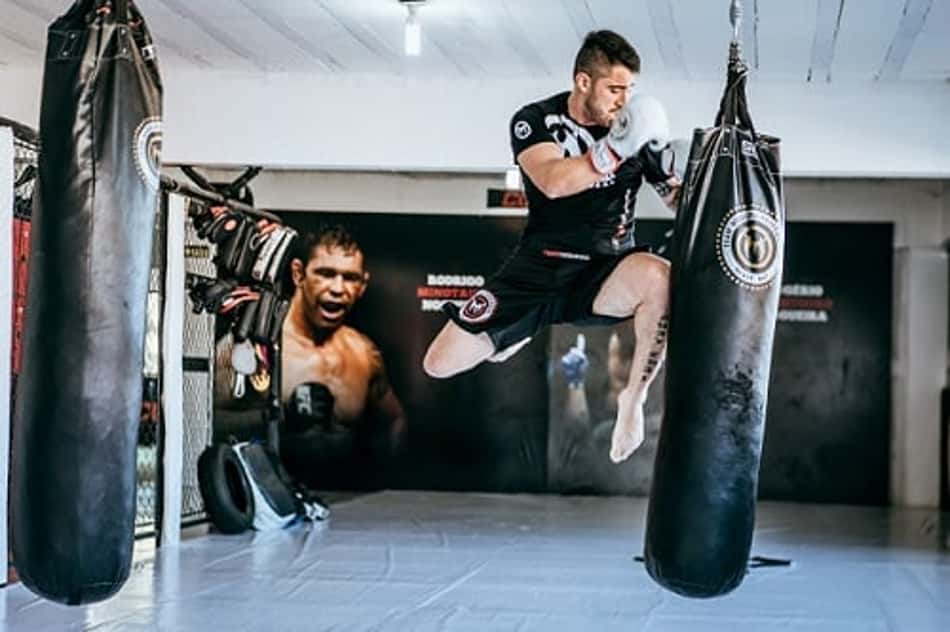 Presidente do Taura MMA revela negociações para voltar a lutar profissionalmente