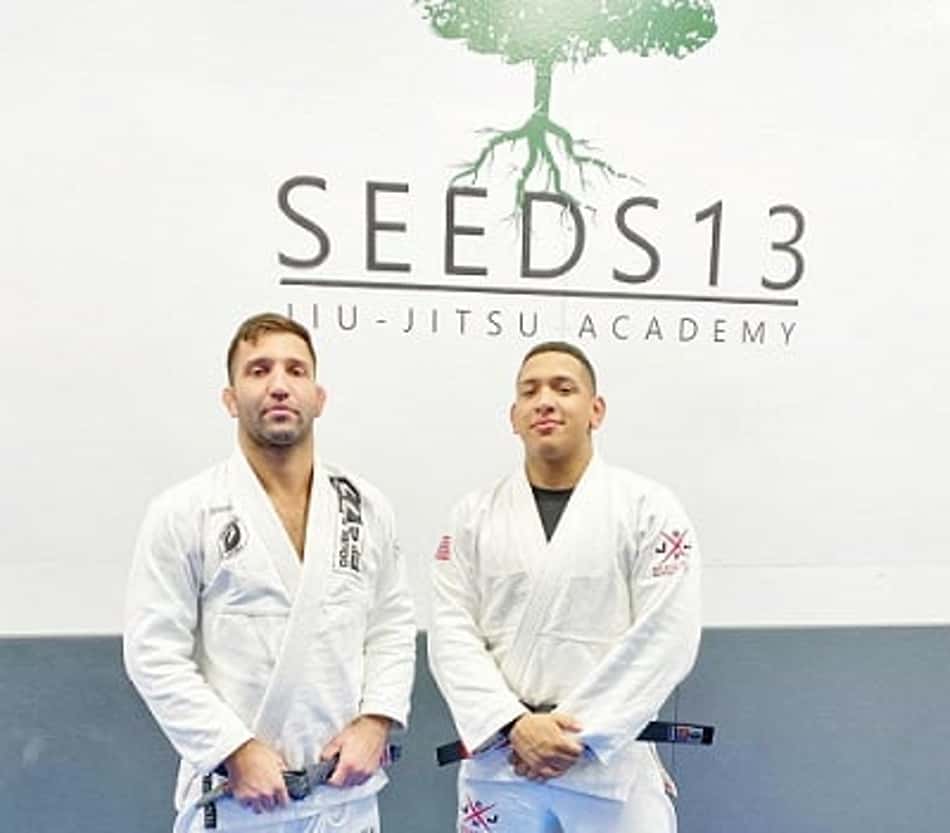 Jovem dribla dificuldades para virar empresário e faixa-preta de Jiu-Jitsu nos EUA; veja