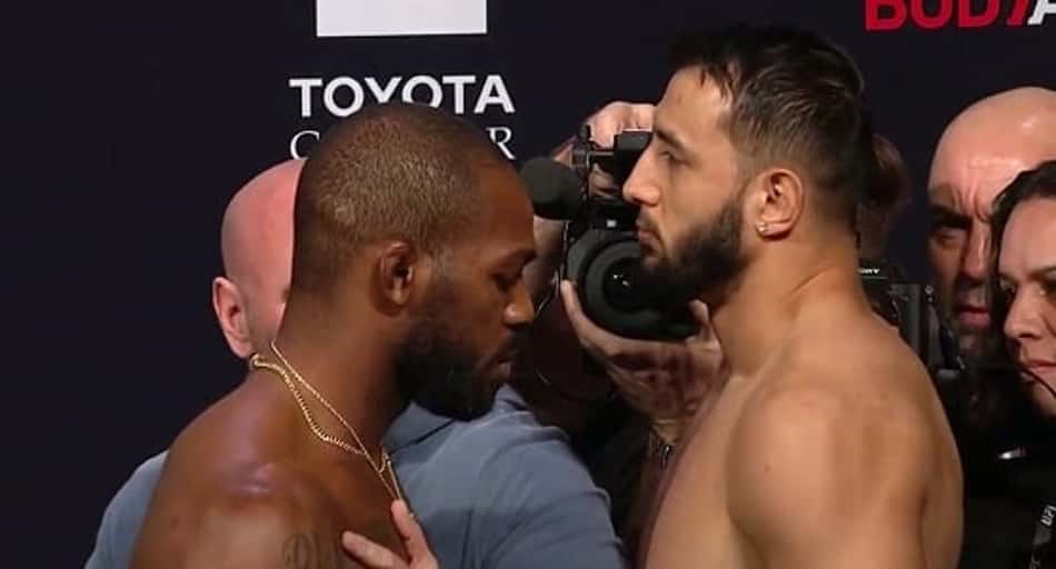Jones e Shevchenko defendem títulos no UFC 247; brasileiro é cortado