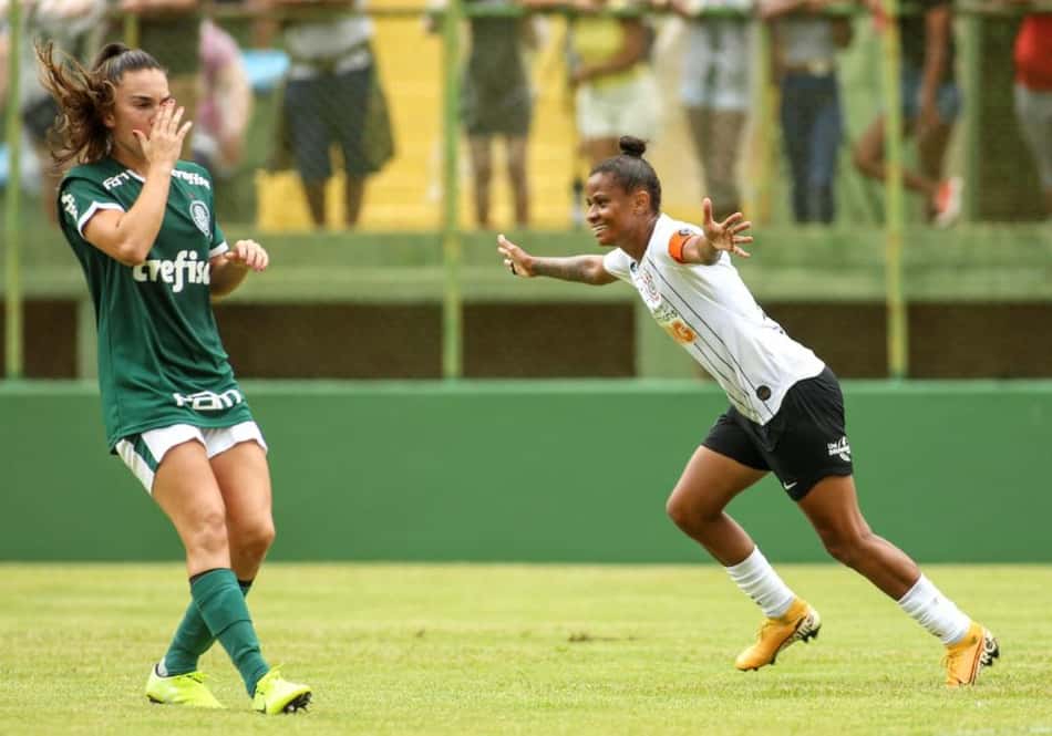 Corinthians vence Palmeiras na estreia do Brasileiro feminino