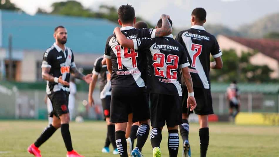 No Maracanã, Vasco entra em campo para superar o ABC e seus próprios problemas