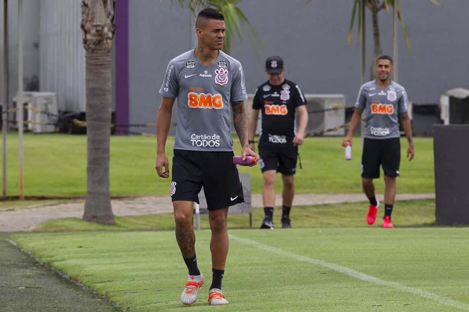 Richard é dúvida no Corinthians para jogo contra o Guarani-PAR