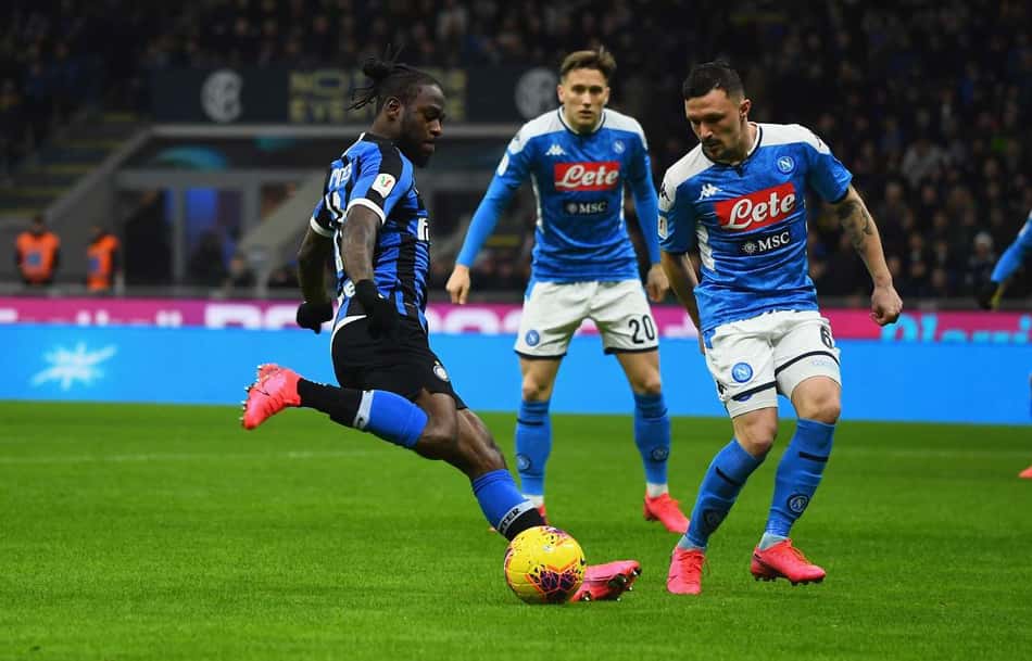 Após Juve x Milan, Napoli x Inter também é adiado pela Copa da Itália