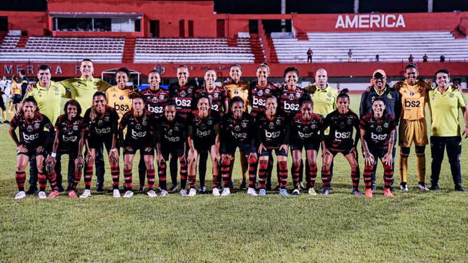 Flamengo oficializa patrocínio com o banco BS2 para todas as categorias de futebol