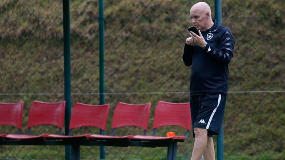 Botafogo declara luto de três dias pela morte de Valdir Espinosa