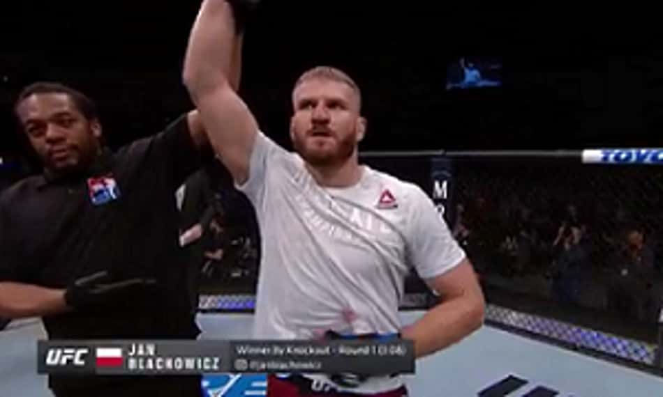 UFC Rio Rancho tem polonês vencedor na luta principal e grande polêmica envolvendo brasileiro