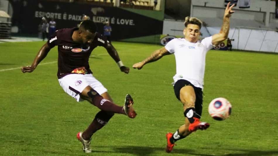 Santos segura pressão da Ferroviária e empata sem gols fora de casa