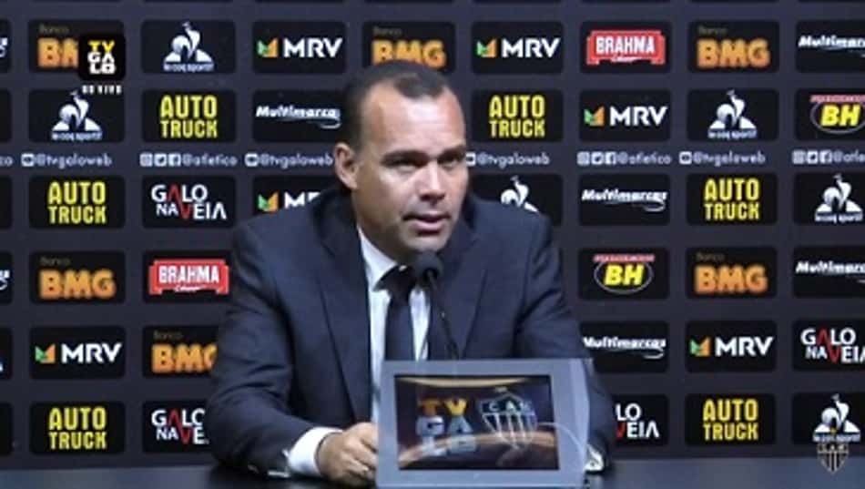 Dudamel é anunciado como novo técnico de clube sul-americano