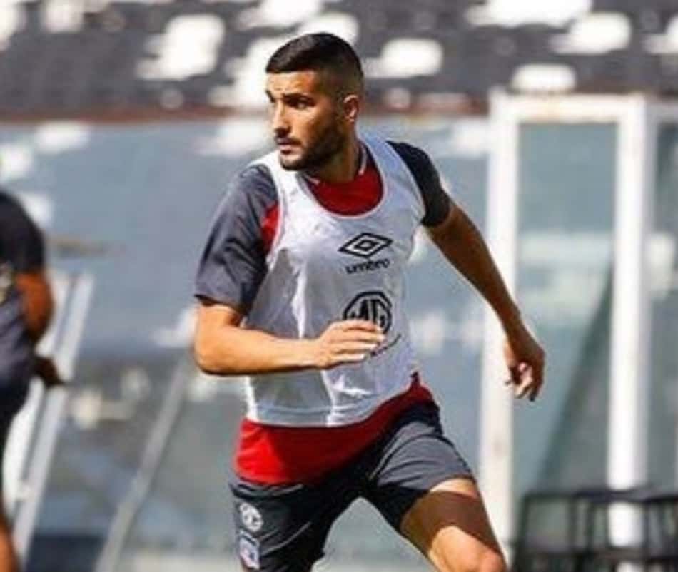 Após acerto frustrado no Brasil, Nicolás Blandi negocia com novo clube