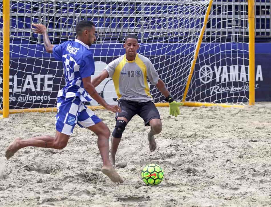 Clássicos e entrada franca: Santos recebe torneio de Beach Soccer