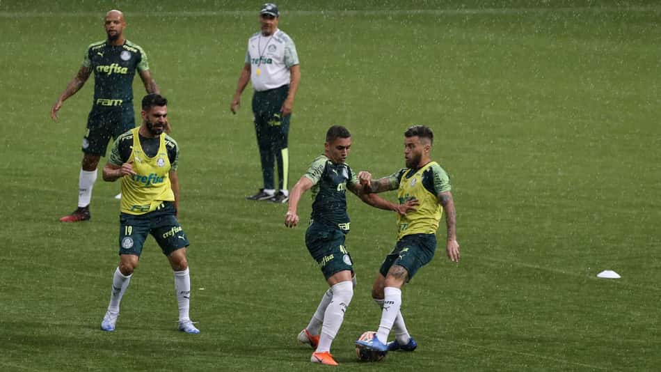 Após 'maratona de eventos', gramado do Allianz se aproxima do ideal