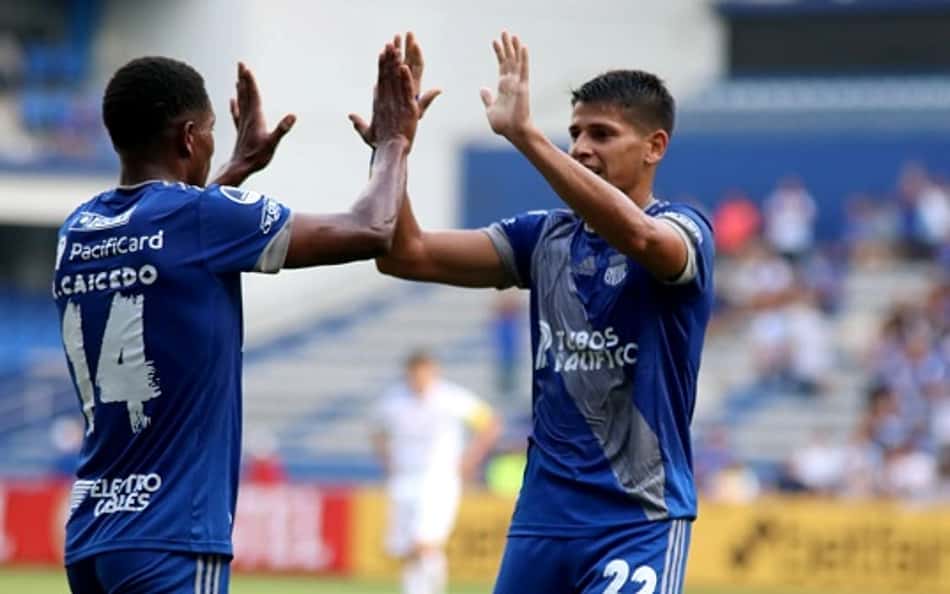 Jogando em casa, Emelec derrota o Blooming e avança de fase na Copa Sul-Americana
