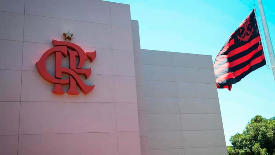 Flamengo comunica férias coletivas aos colaboradores; decisão não atinge elenco e comissão técnica