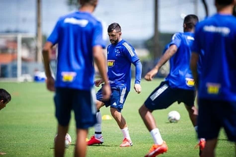 Cruzeiro terá reforços no elenco até o clássico contra o Atlético-MG