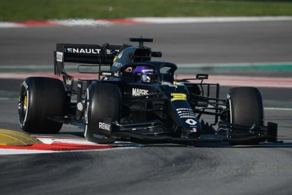 Membros da equipe Renault estão em quarentena