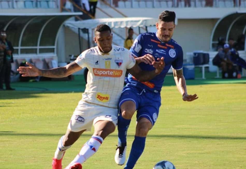 Confiança vence Fortaleza no jogo dos líderes e fica próximo da Classificação