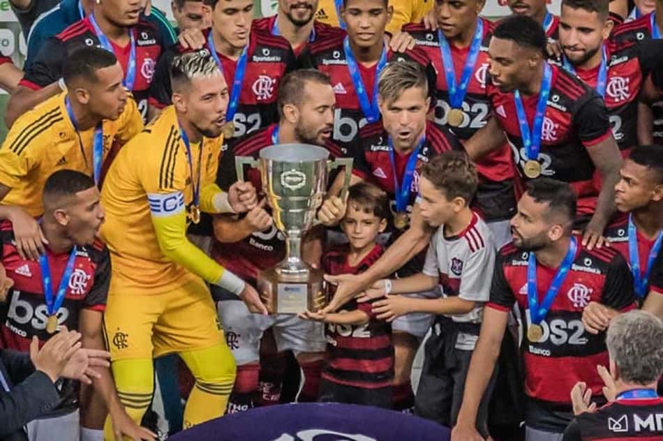 Marcos Braz fala de título da Taça GB e lembra a Recopa: 'Vamos atrás'