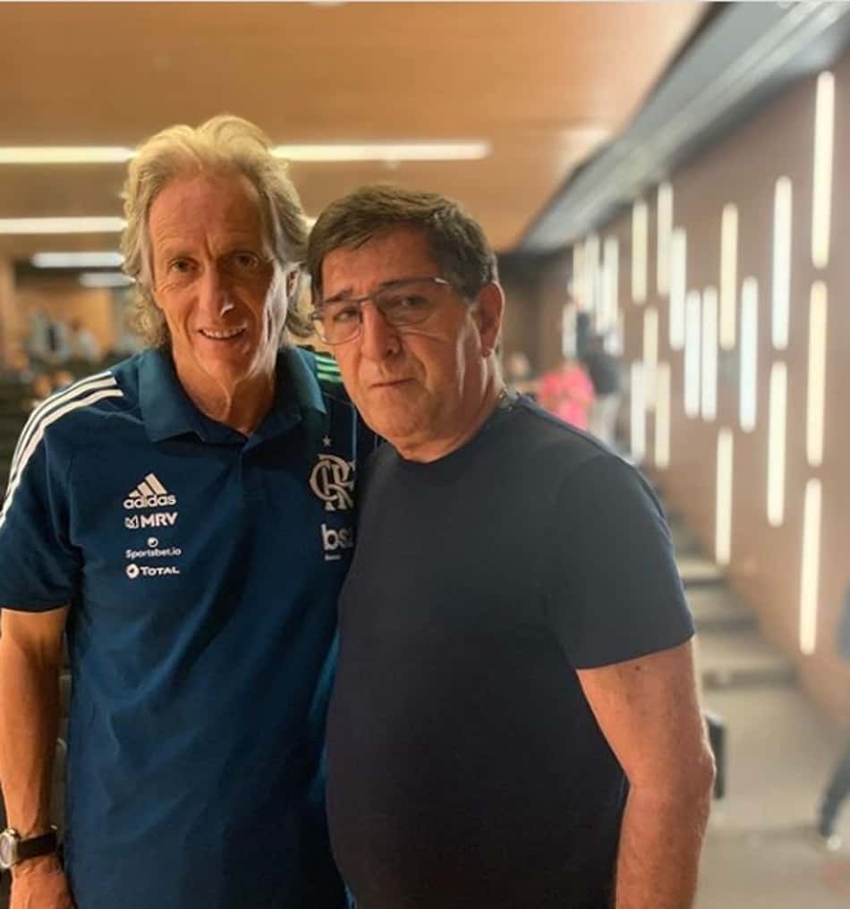 Renê Simões rasga elogios a Jesus e vê intercâmbio como 'fundamental para a recuperação do nosso futebol'