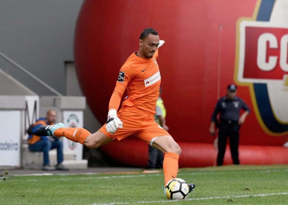 Charles, do Marítimo, quer equipe focada no Campeonato Português