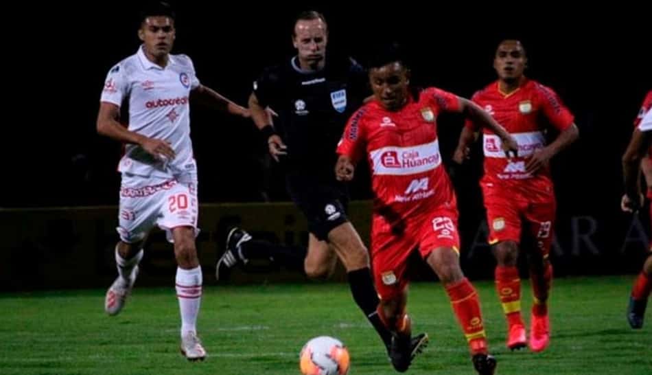 Sport Huancayo segura o empate sem gols e elimina o Argentinos Juniors da Copa Sul-Americana