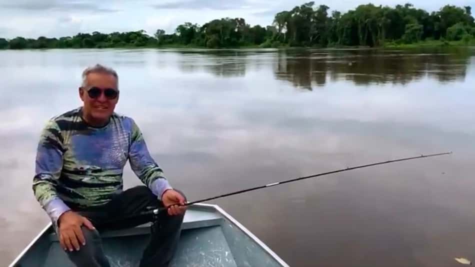 Nova casa! Mauro Naves anuncia acordo com Fox Sports em vídeo pescando no Pantanal