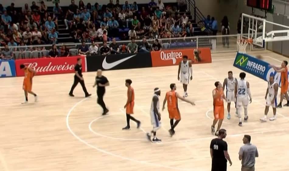 Em jogo emocionante, Minas vence São José na prorrogação no NBB