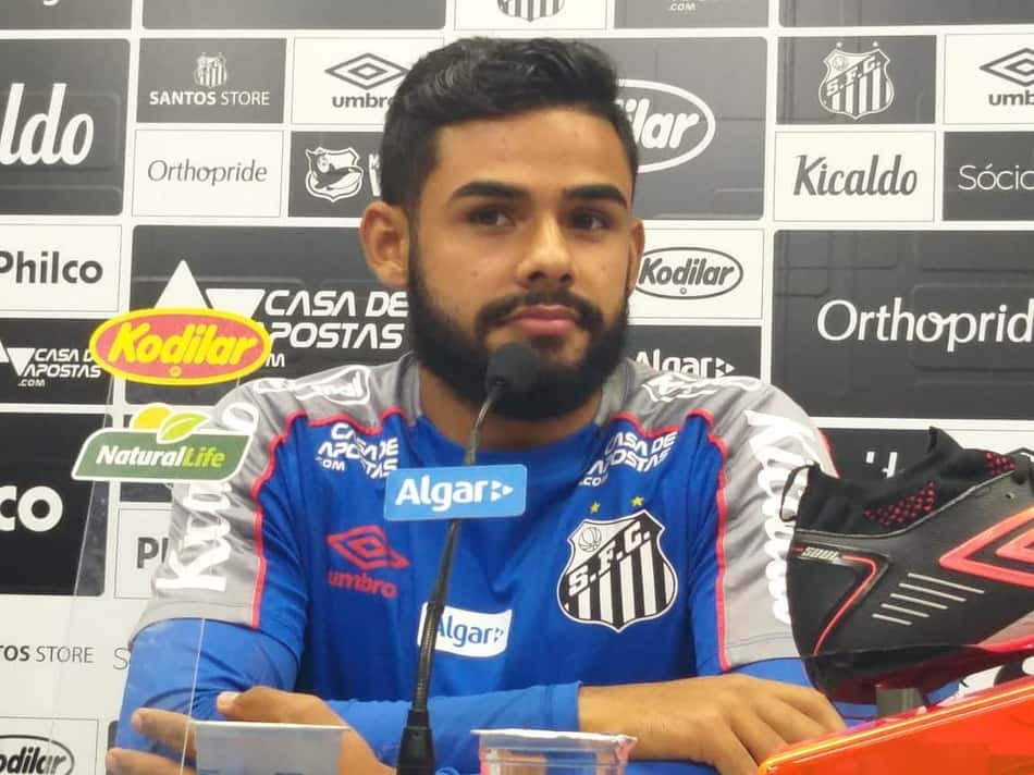 Felipe Jonatan promete Santos de cara nova contra o Palmeiras