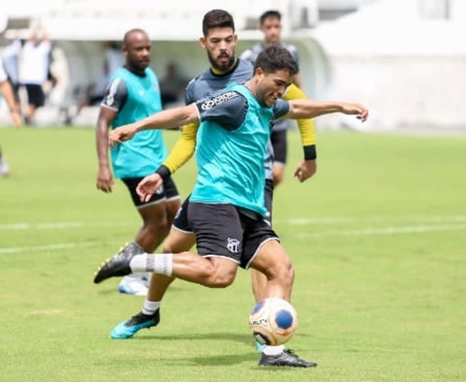 Felipe exalta o trabalho de Enderson Moreira no Ceará