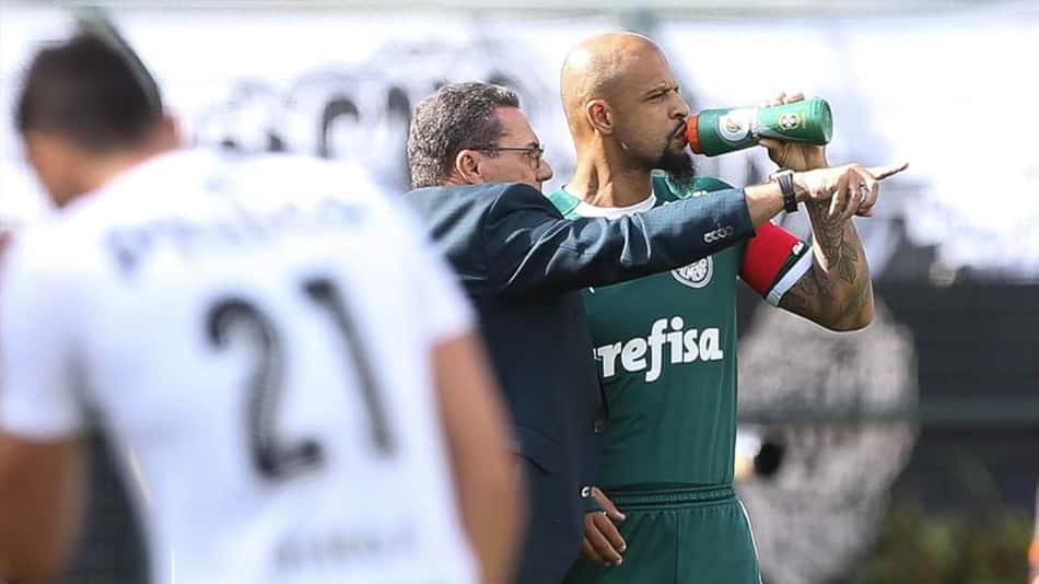 Luxa vê tempos distintos e defende F. Melo: 'Não pode pagar pelo nome'