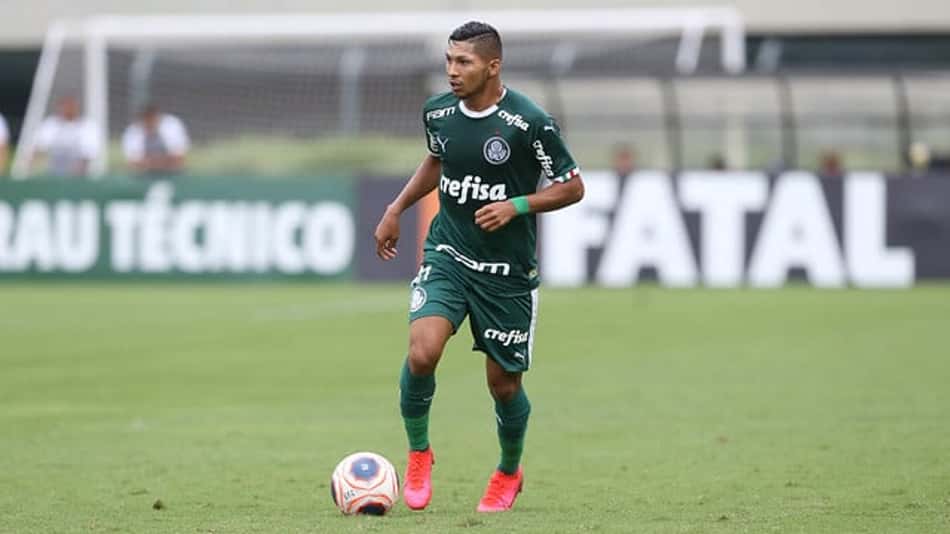 Ansiedade, mortal adiado e bronca com assistente: Rony descreve estreia