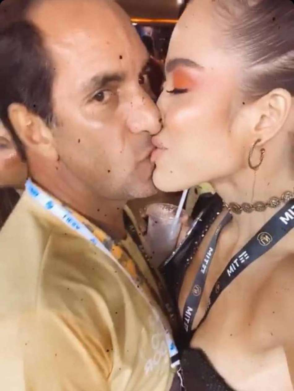 Edmundo está namorando modelo que acusou Marcos Mion de assédio