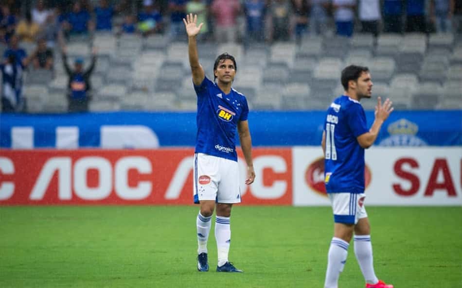 Marcelo Moreno joga bem e mostra que será muito útil ao Cruzeiro