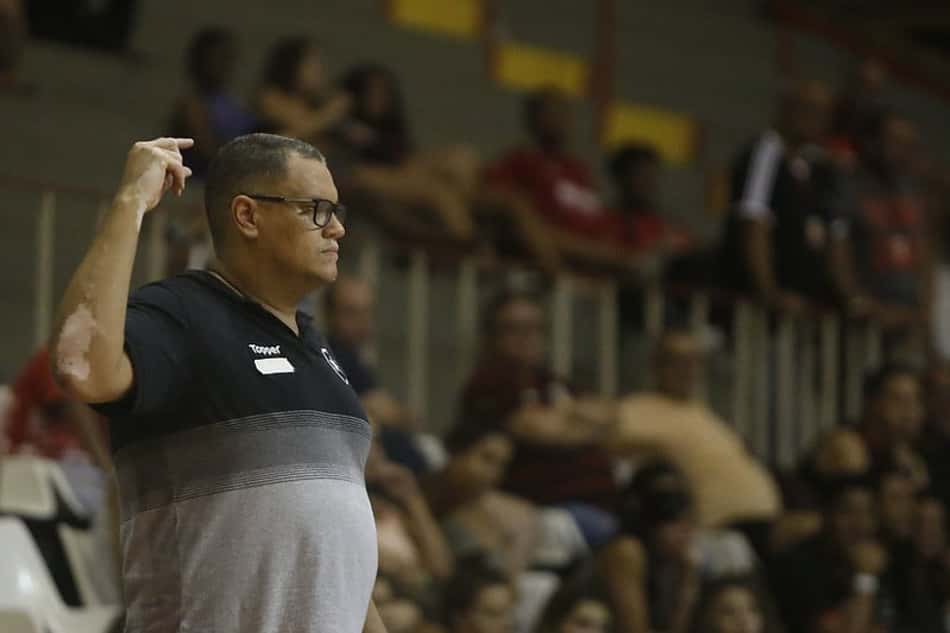 Pela sétima! Botafogo enfrenta Mogi em busca do G-4 do NBB