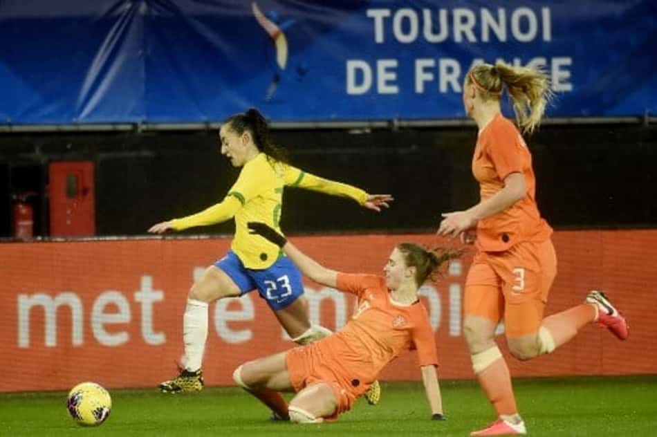 Brasil e Holanda empatam no Torneio da França de Futebol Feminino