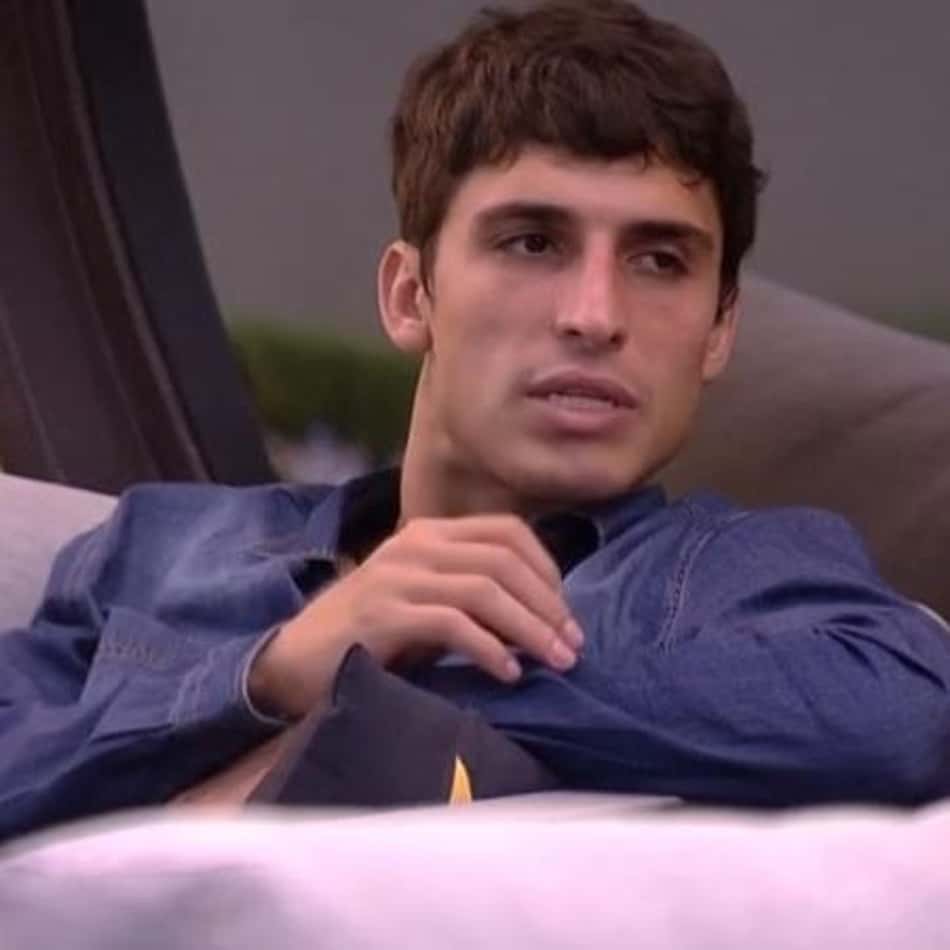 'BBB': Prior canta 'Palmeiras não tem Mundial' e participantes lembram zoeiras do futebol