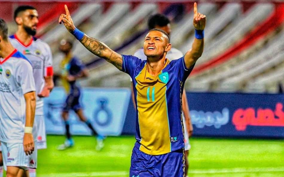 Neilton marca o seu primeiro gol nos Emirados Árabes e agradece ao clube