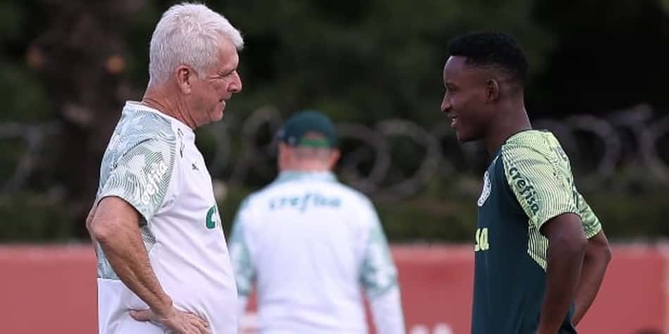 Palmeiras completa lista de inscritos no Paulista e deixa Iván Angulo fora