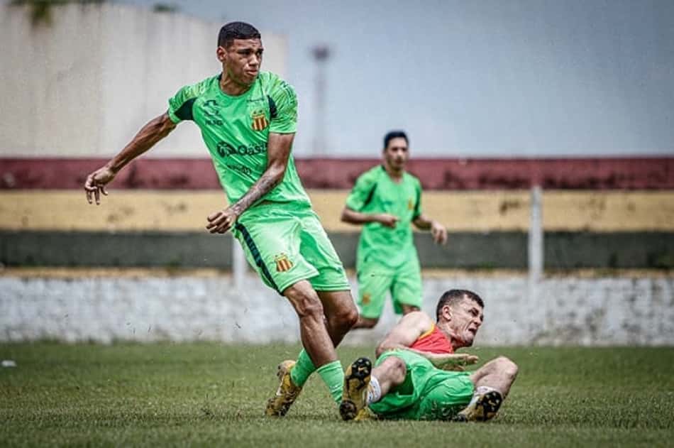 Ramon Tressoldi assina contrato com o Sampaio e reforça a equipe para 2020