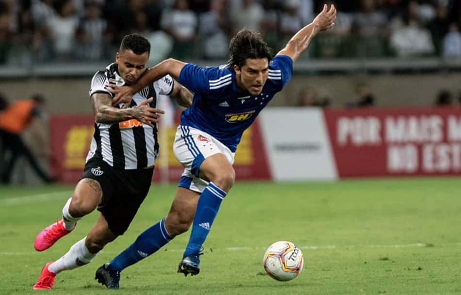 Marcelo Moreno apoia paralisação do futebol e relata dificuldades da China com a pandemia da Covid-19