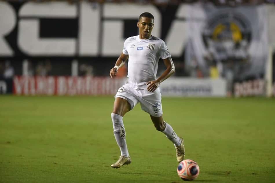Jesualdo revela cuidado com Madson antes de lateral estrear pelo Santos