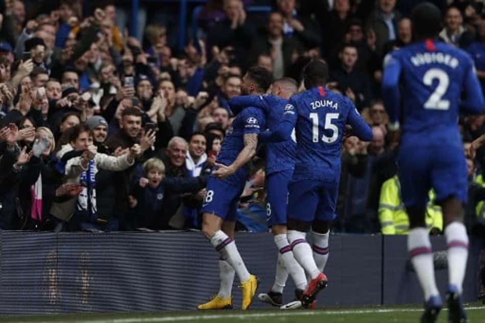 Chelsea amassa Everton em casa e segue firme pela Liga dos Campeões