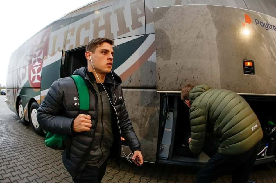 No Lechia Gdansk, Conrado, ex-Grêmio, comenta pausa no Polonês