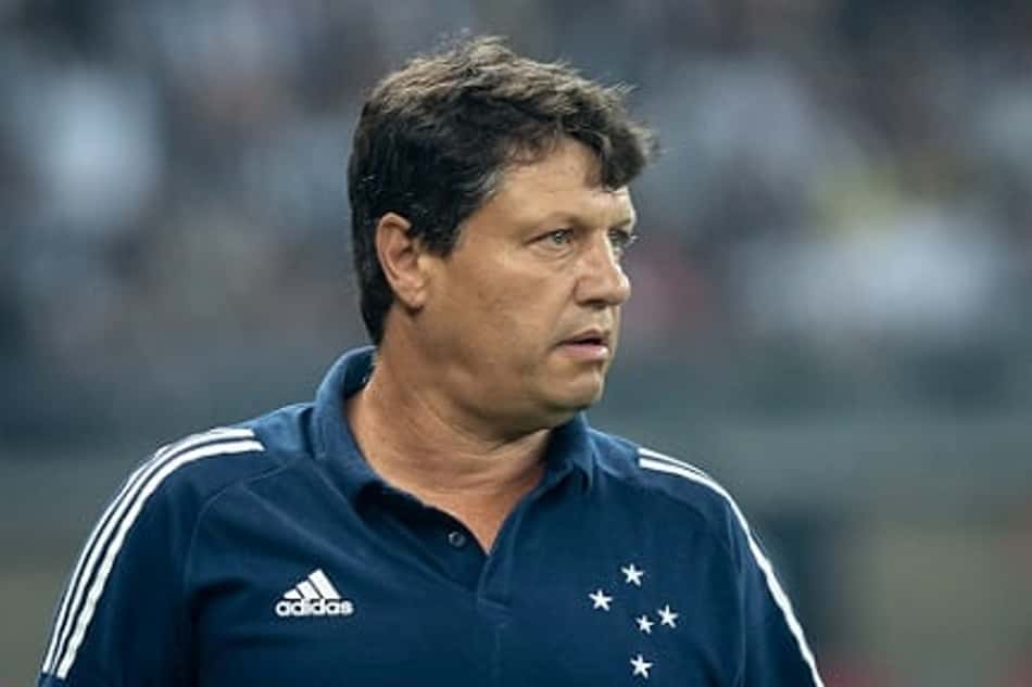 Adilson Batista exalta coragem e diz que a vitória poderia ser do Cruzeiro