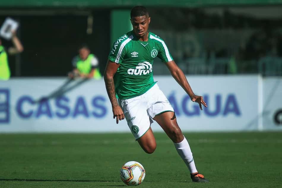Derlan comemora primeiro gol pela Chape e saída do Z2 no Catarinense