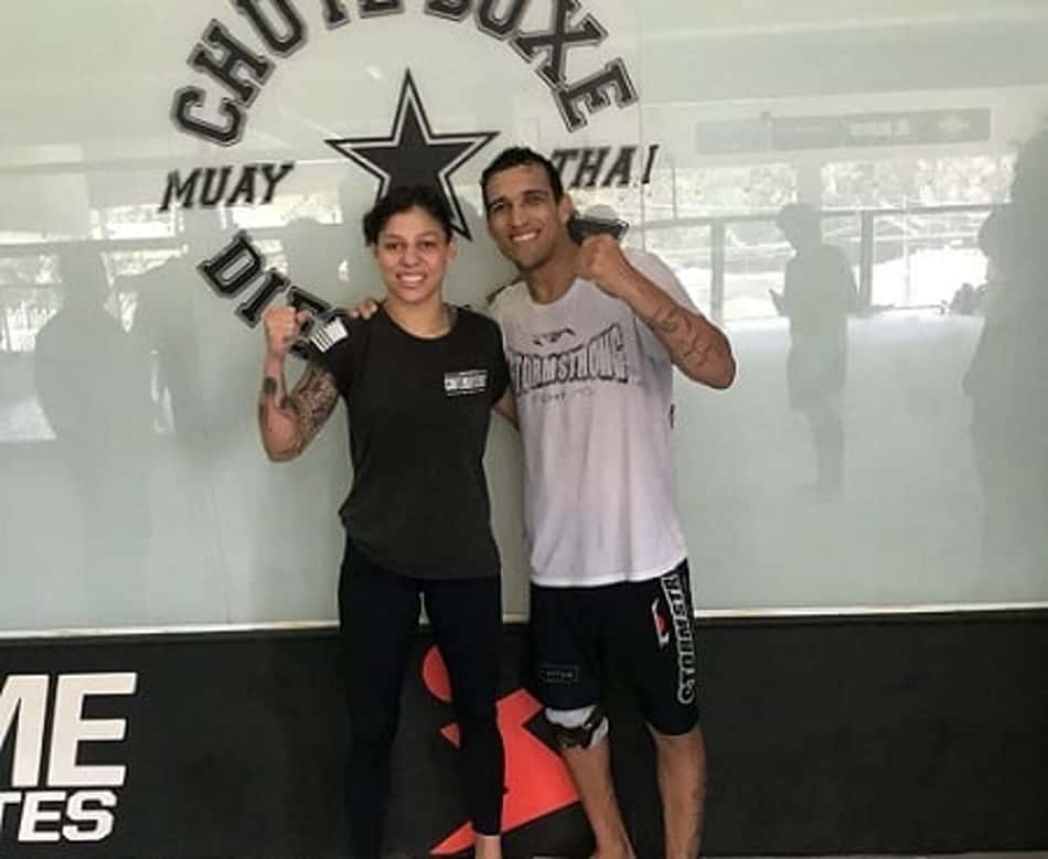Brasileira celebra retorno no UFC Brasília e diz: 'Podem esperar um grande show'
