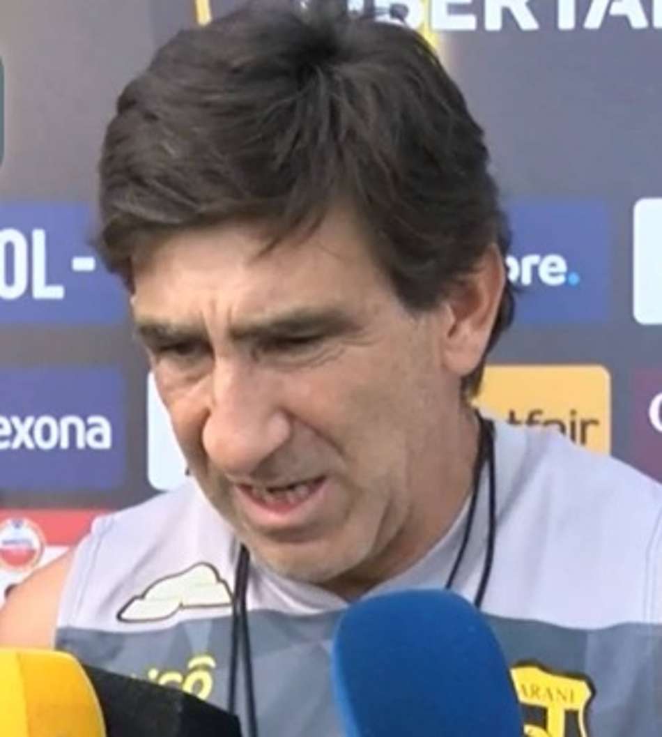 Técnico do Guaraní projeta duelo contra o Palmeiras