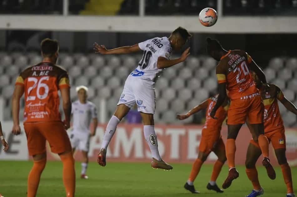Kaio Jorge e Sasha sentem em vitória do Santos pela Libertadores