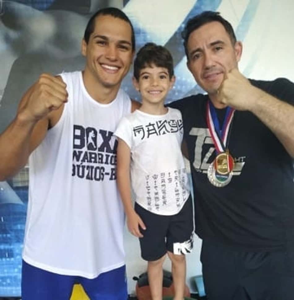 Atleta olímpico, brasileiro sonha com título mundial no Boxe e mira o MMA; confira