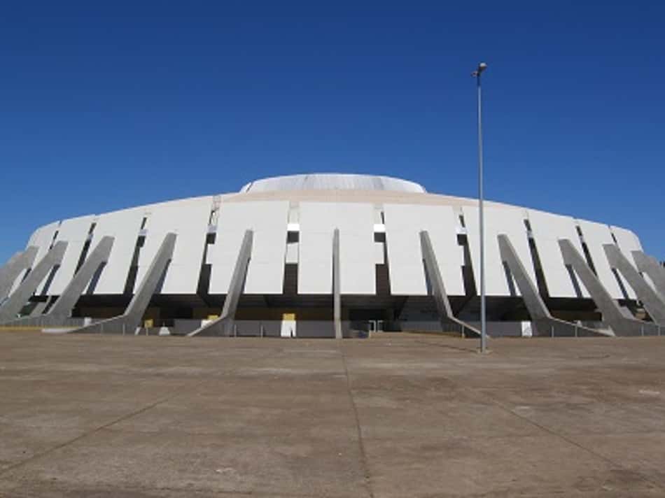 Coronavírus impacta no MMA, e UFC Brasília será com portões fechados