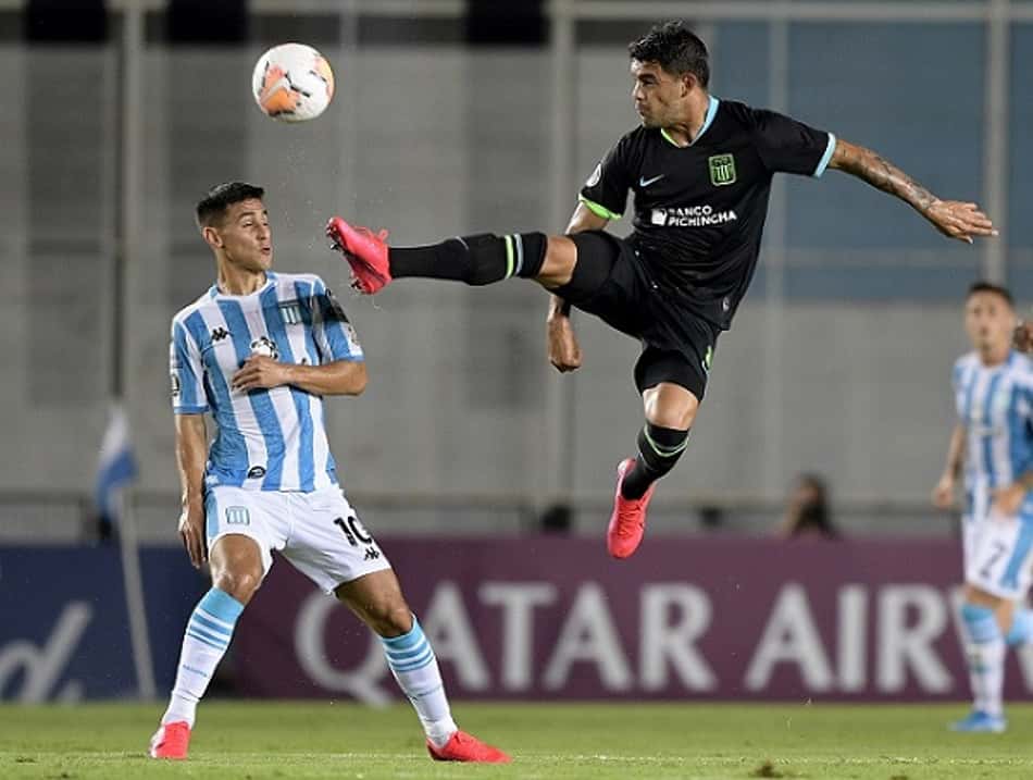 Com estádio vazio, Racing ganha do Alianza Lima em Avellaneda